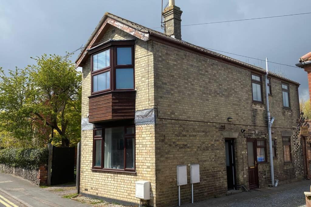 1St Floor Flat In Mews Apartment Kessingland Exterior foto
